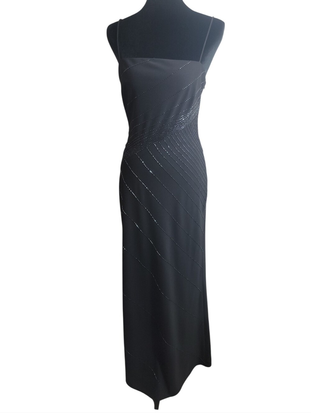 De Laru by Shelia Yen black beaded spaghetti strap formal maxi dress size 7/8